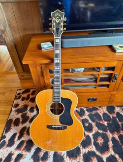 Guild F50R Acoustic Guitar