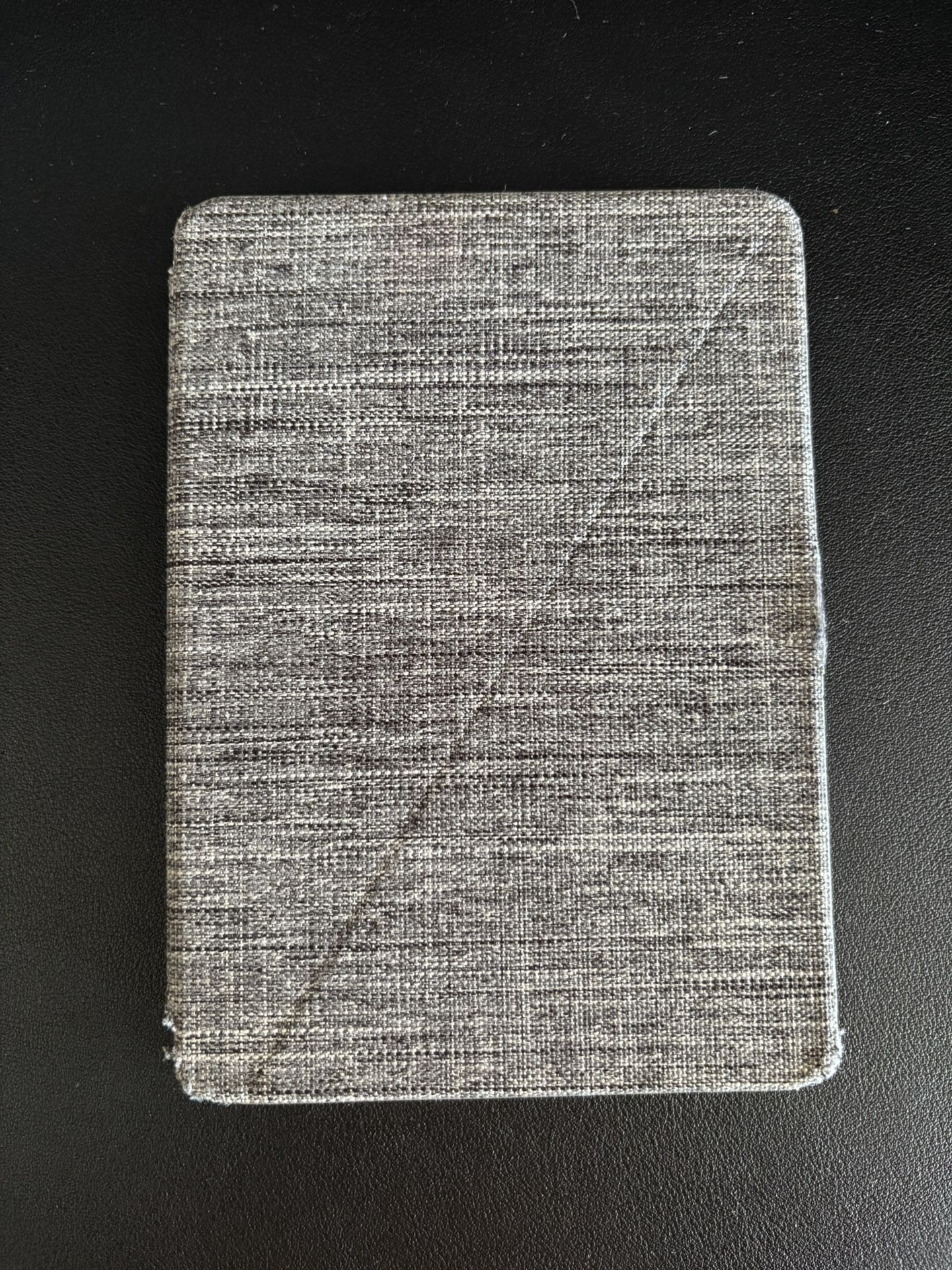 Kindle (10th generation) With Magnetic Case