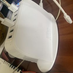 Multi-port USB charger