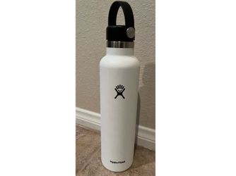 Hydro Flask water bottle