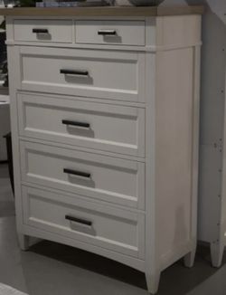 Living Spaces Arris White Wood 56" 6 Drawer Chest