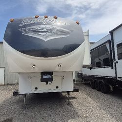 •Model: 2013 Forest River Sandpiper 320RL