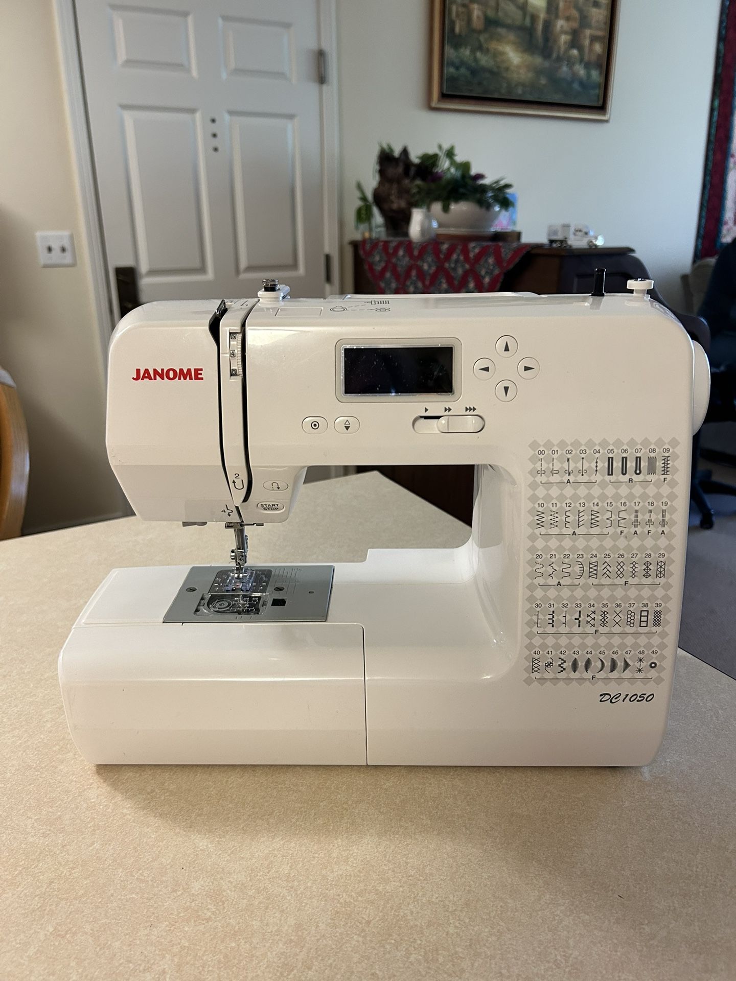 Sewing Machine (Janome DC1050)