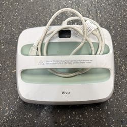 Cricut EasyPress – Heat Press – Great Condition 12x10