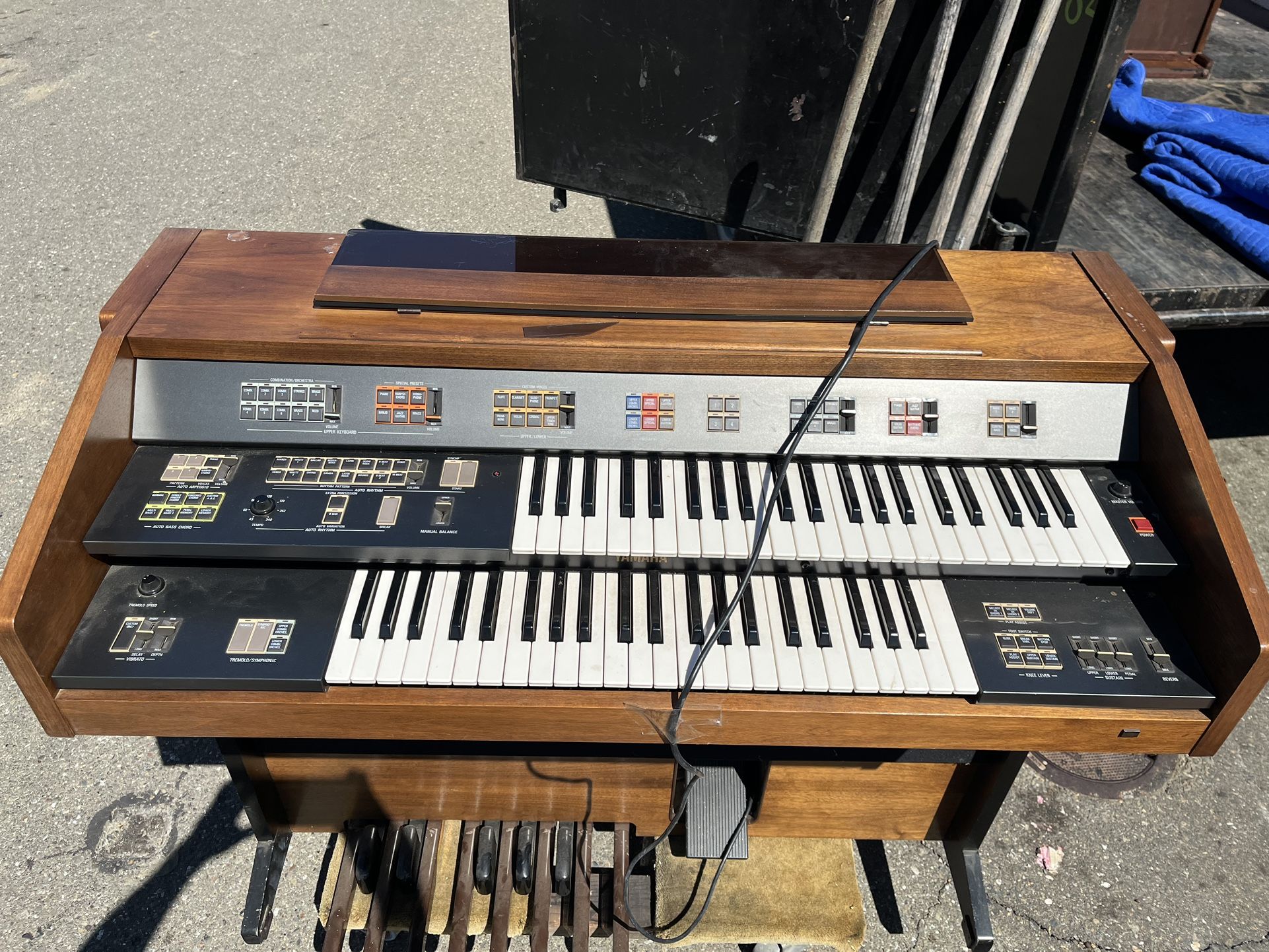 Yamaha electone sale organ for sale