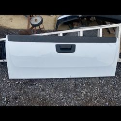 2008 Chevy Tail Gate 