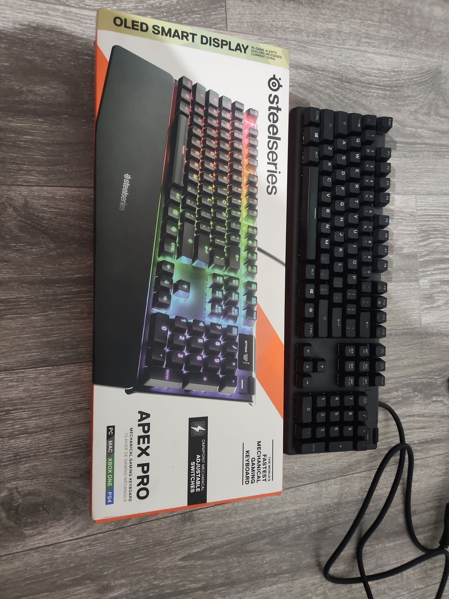 Steelseries apex pro pc gaming keyboard