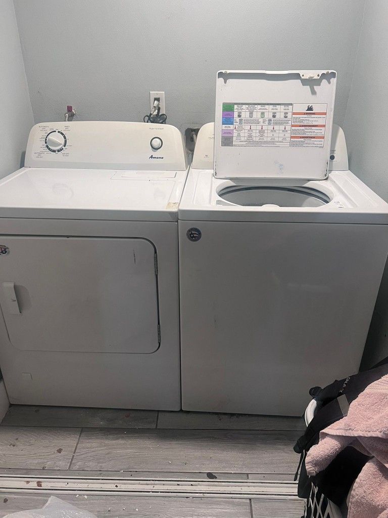 Amana Dryer and Washer Good Conditon Gas for Sale in Los Angeles, CA