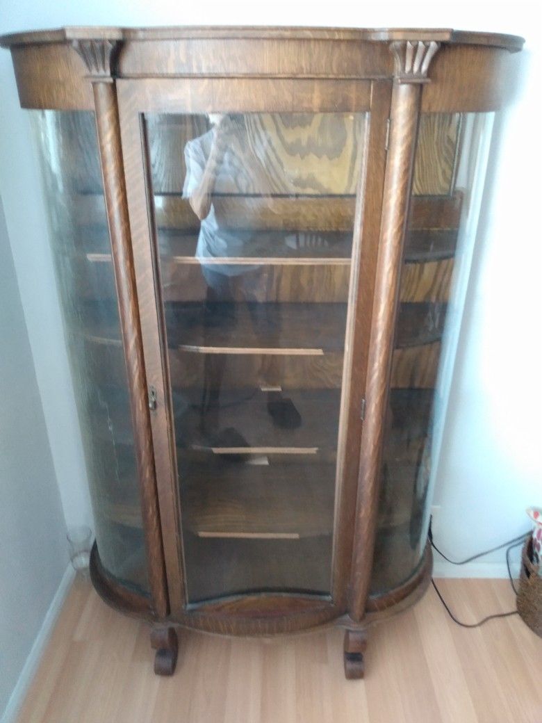 Rounded China Cabinet