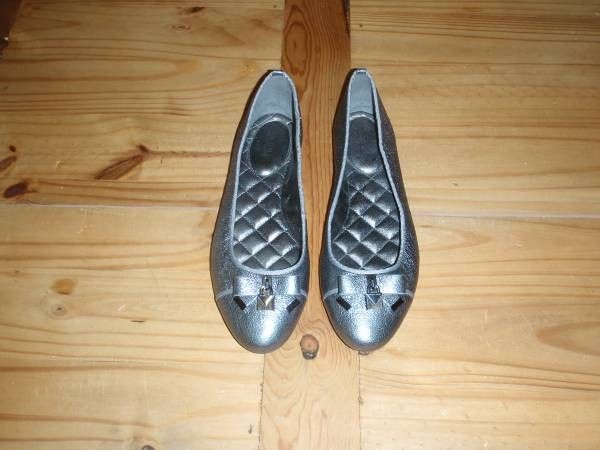 Brand New Women's Michael Kors Alice Ballet Flats - Metallic - Size 10
