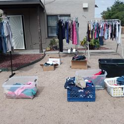 YardSale/Makeup Sale! 503 Estancia dr nw