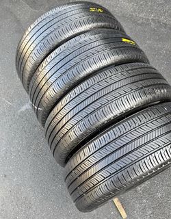 205/60r16 Hankook tires con 80% de Vida las 4
