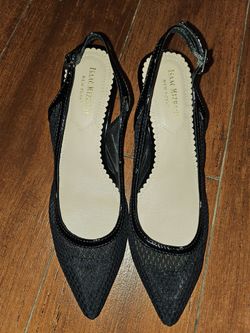 Women's shoes size 6