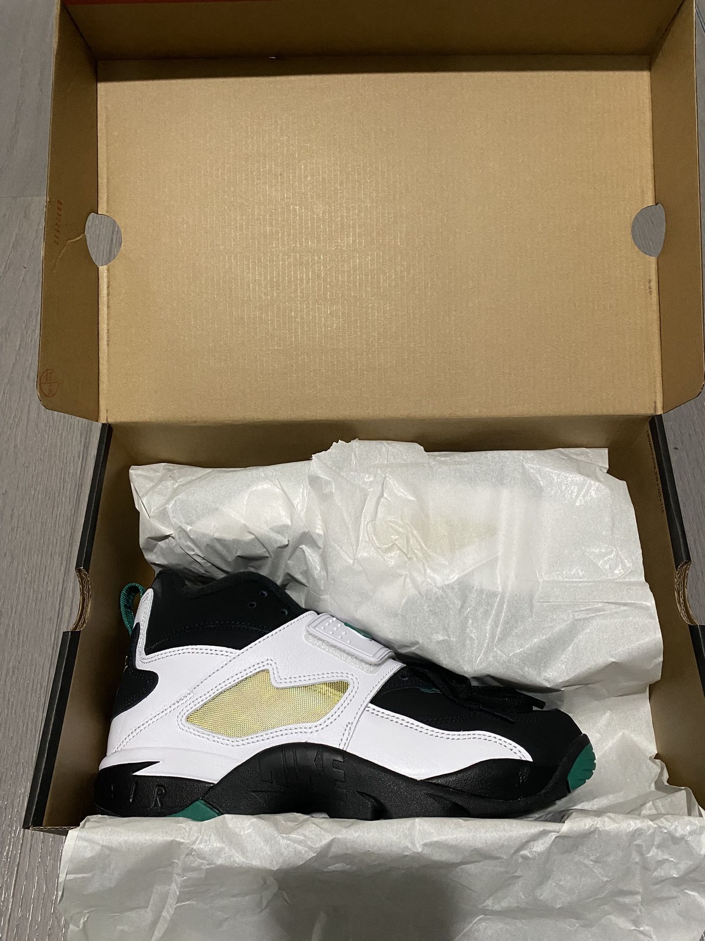 Nike Air Diamond Turf 93