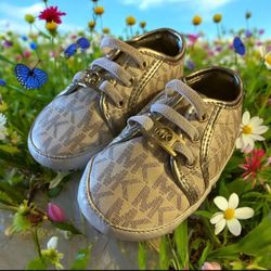 Michael Kors Baby Shoes Size 4 -Pick Up At 22nd Drive & Glendale