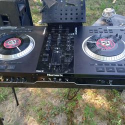 Pristine DJ Equipment