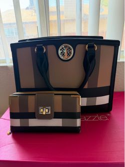 Beautiful purse set