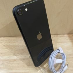 Christmas Special !!!  iPhone SE 2nd Gen Black 64 Gb Unlocked For Any Carrier / iPhone SE 2nd Gen Negro Liberado Para Cualquier Compañía 