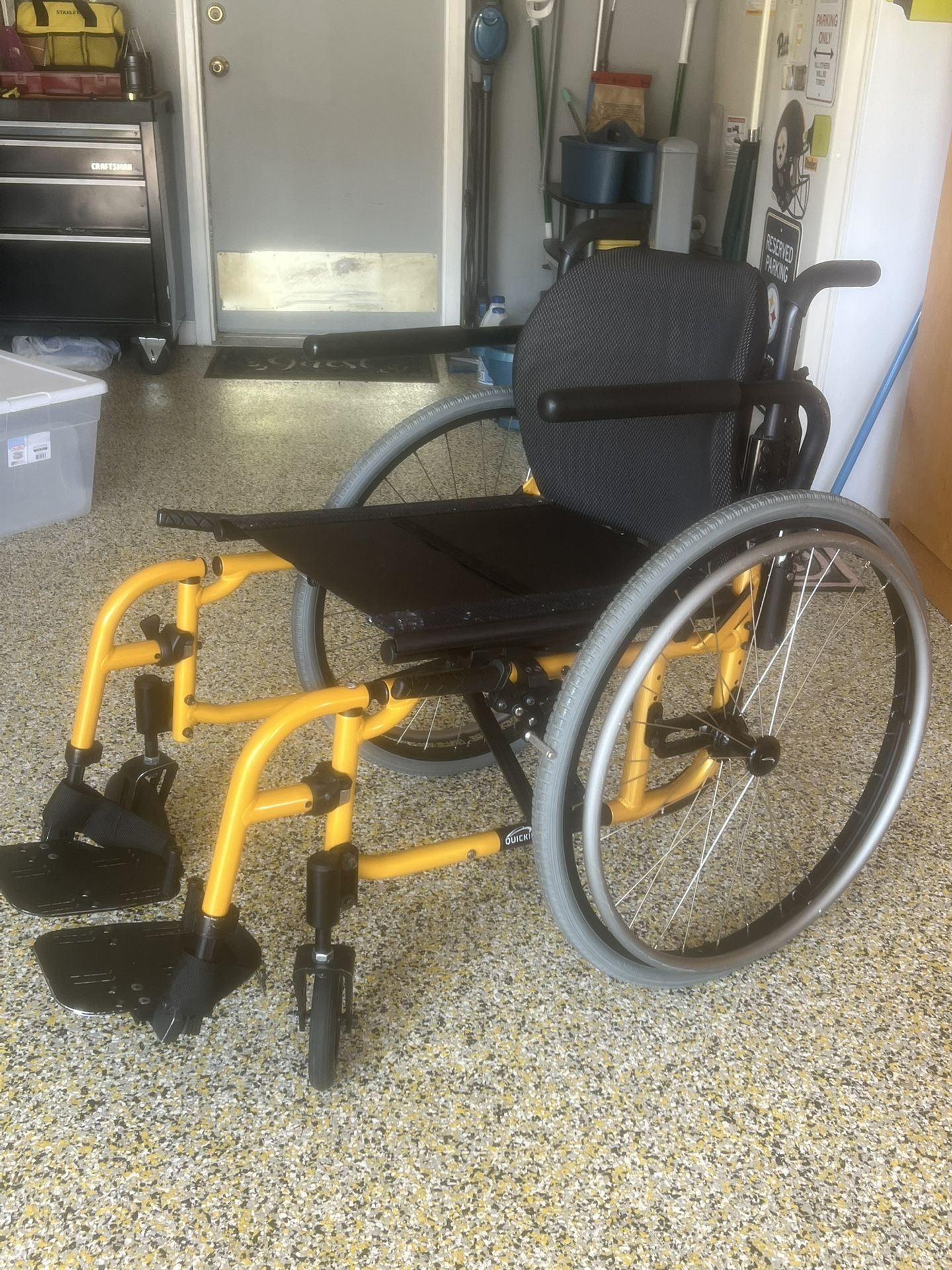 Quickie 2 Lightweight Wheelchair