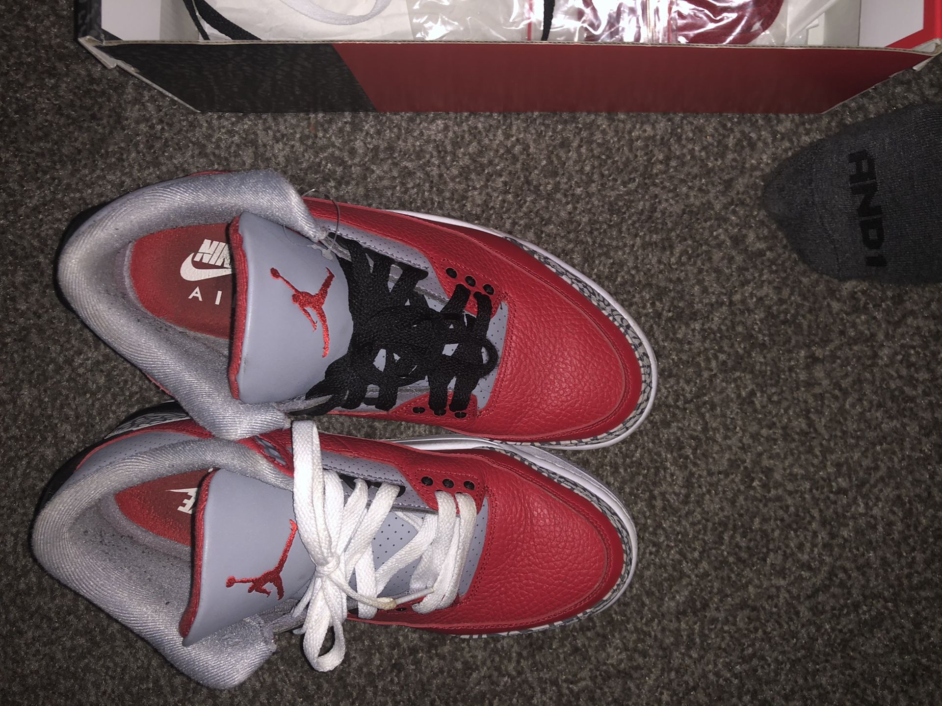 Red cements