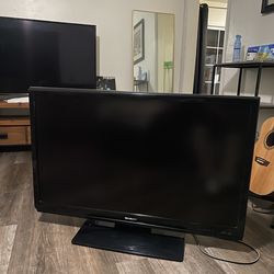 Sharp 46 inch HDTV LC-46SB54U