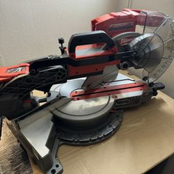 Milwaukee M18 FUEL 18V 10 in. Dual Bevel Sliding Compound Miter Saw (TOOL ONLY)