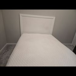 Queen Size Bed
