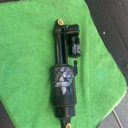 Fox Suspension 