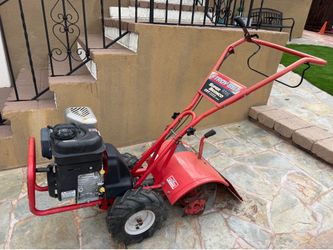 Troy-Bilt Super Bronco Rototiller