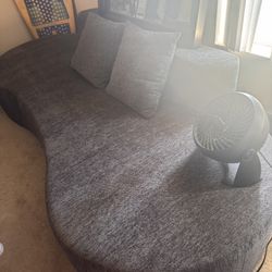 boneless Couch Need Gone Today