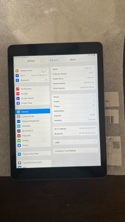 Ipad fist generation- Prestige condition