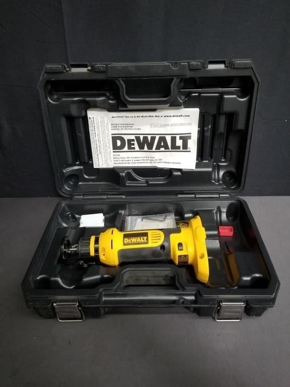 Dewalt 18v Cordless Cut Out Tool (Tool Only) With Case