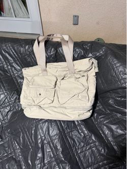 Tote bag