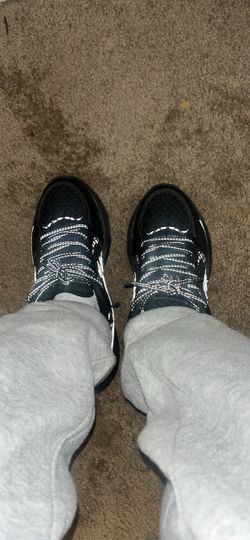 Kross country sneakers
