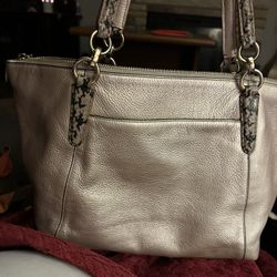pinkish coach bag 