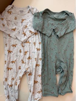 6 baby pajamas/ bundle