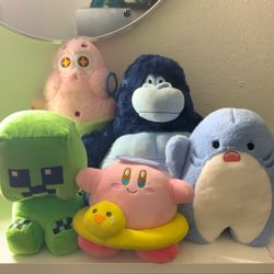 Plushies 