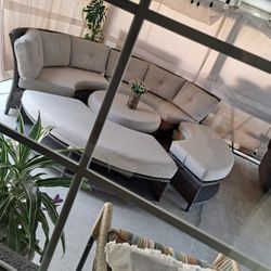 Sunbrella Round Patio Set 5pc/outdoor Furniture/conversation Set/Cash Only 