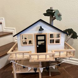 Hearth & Hand Wooden Toy Treehouse with accessories