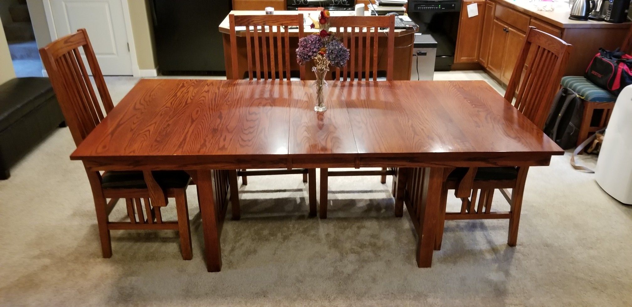 Shin lee sale dining set