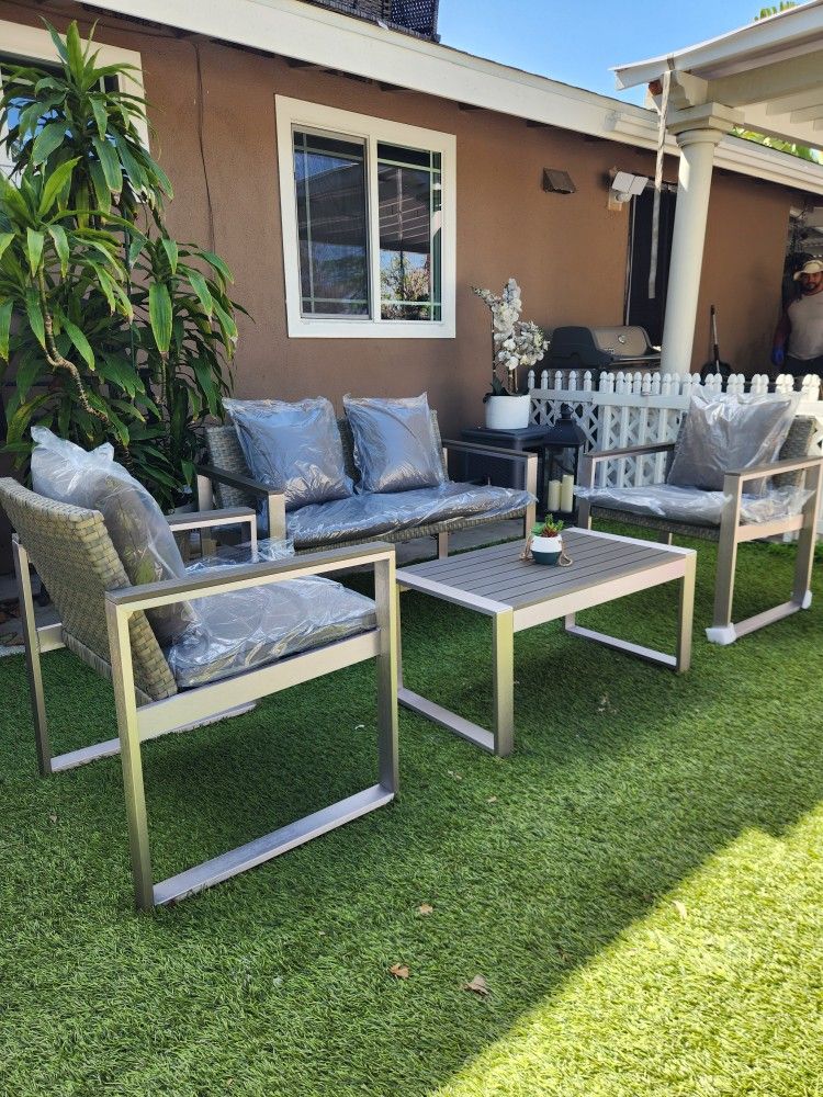 New Assembled Aluminum Patio Set/ Outdoor Furniture/ Conversation Set