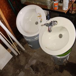 Round Sinks