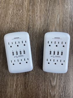 Wall Mount Surge Protector With USB