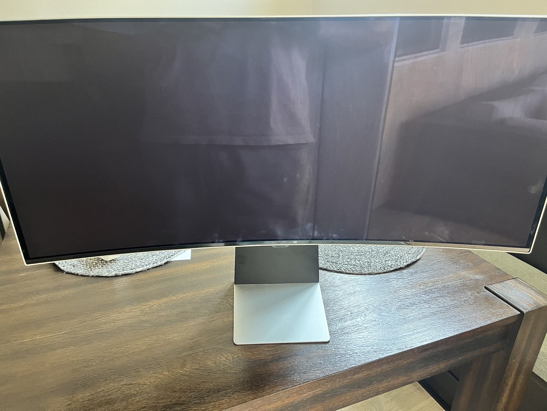 Smart Gaming Monitor