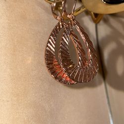 Tear Drop Copper Toned Earrings