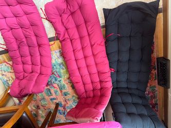 Lounge chair cushions, washed, soft, free
