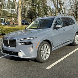 2025 BMW X7