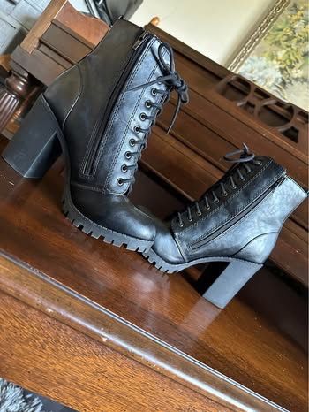 Women’s Black Boots
