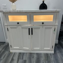 Mueble Con  Cuarzo Está Nuevo 