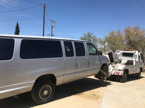 95 Ford E350 van Ford parts for Sale in Los Angeles, CA - OfferUp